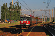 03.08.2013 Jednostka EN57-1081ra zbliża się do stacji Dobiegniew