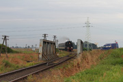 09.09.2013 Parowóz Ol49-69 zbliża się do wiaduktu w Adamowie
