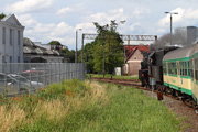25.06 Pociąg Gryf z parowozem Ol49-69 zbliża się do stacji Goleniów