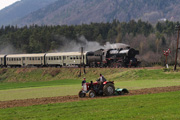 05.04 Pociąg specjalny z parowozem Ty42-107 w okolicach Męciny
